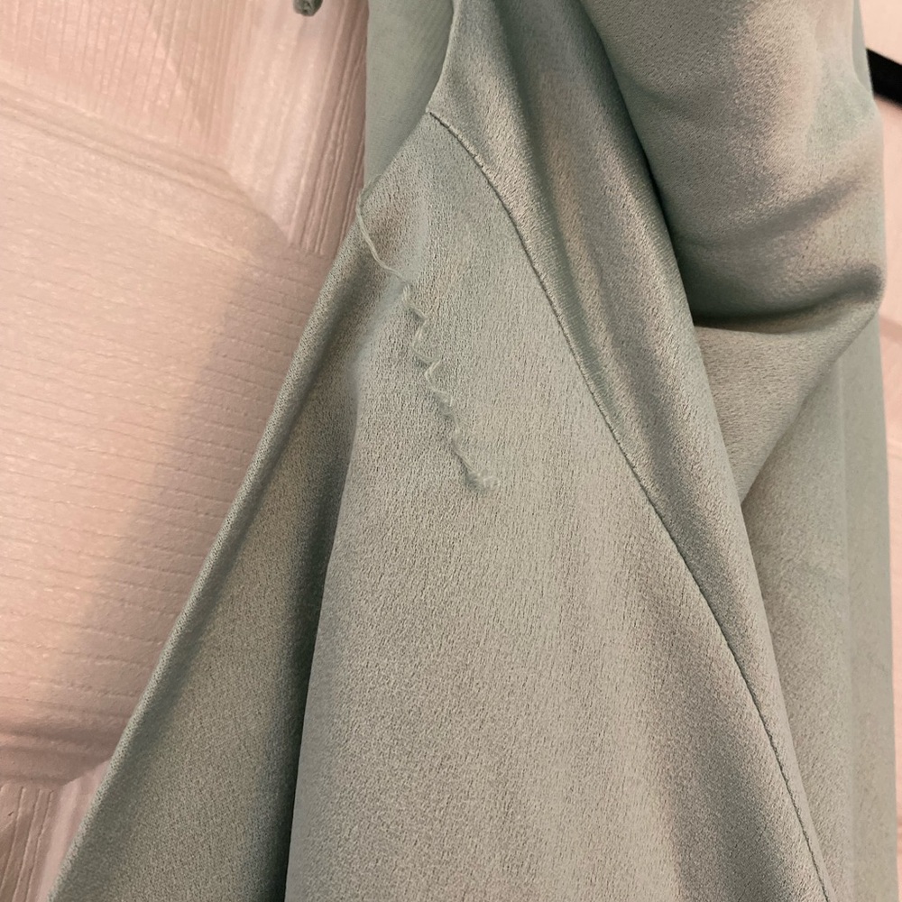 Alice + Olivia Harmony Asymmetric Satin Cowl Halter Dress Sage Green Women’s 14 - Picture 8 of 10